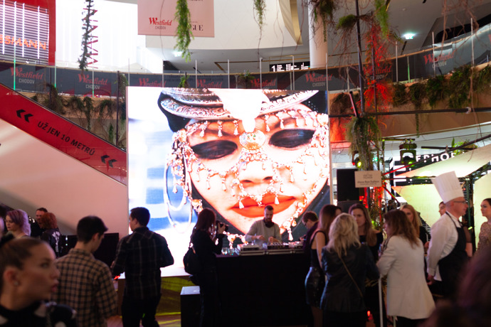 Podívejte se s ELLE na Festival udržitelné módy do Westfield Chodov:
