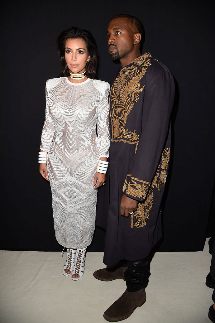 30 cool outfitů Kim Kardashian a Kanye Westa: