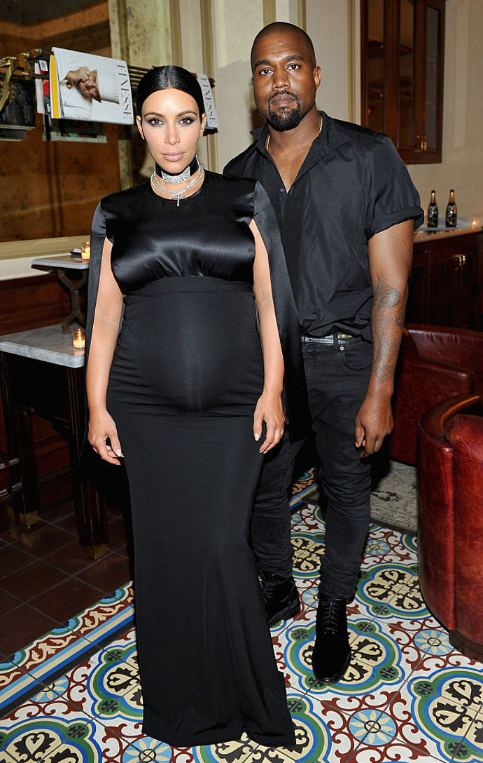 30 cool outfitů Kim Kardashian a Kanye Westa: