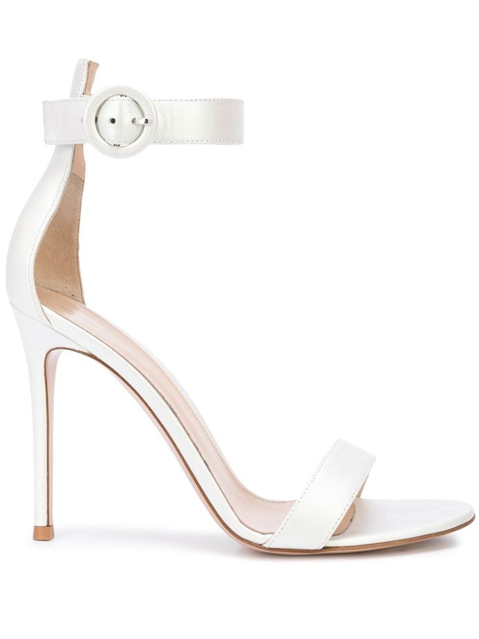 sandály, Gianvito Rossi, 32 200 Kč
