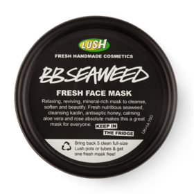 Lush: BB Seaweed čerstvá pleťová maska, 320 Kč.
Lush: BB Seaweed čerstvá pleťová maska, 320 Kč.