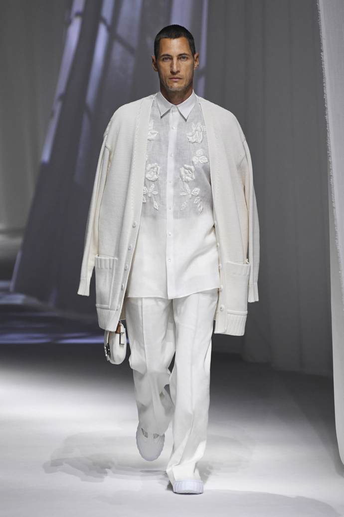 Prohlédněte si celou kolekci Fendi Spring-Summer 2021: