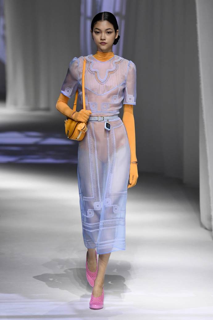 Prohlédněte si celou kolekci Fendi Spring-Summer 2021: