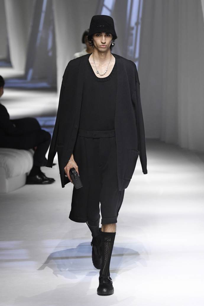 Prohlédněte si celou kolekci Fendi Spring-Summer 2021: