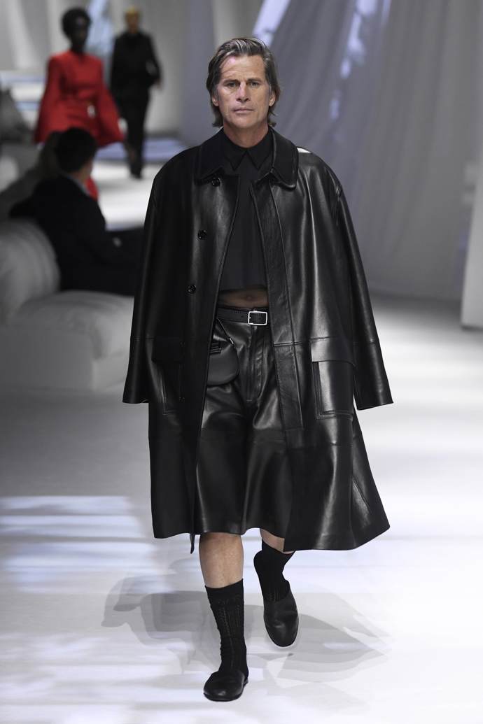 Prohlédněte si celou kolekci Fendi Spring-Summer 2021: