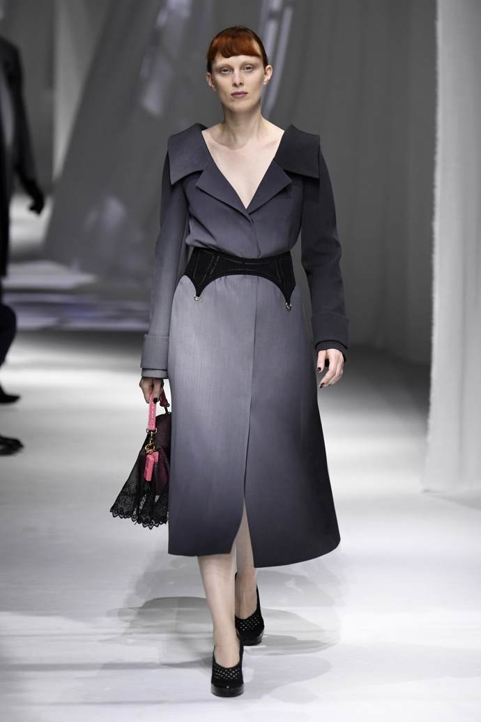 Prohlédněte si celou kolekci Fendi Spring-Summer 2021:
