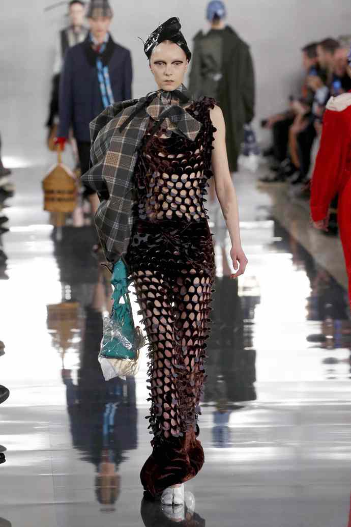 Maison Margiela : Runway - Paris Fashion Week Womenswear Podzim / Zima 2020/2021

 
