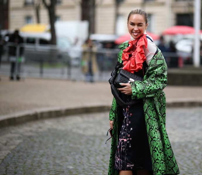 Street Style - Paris Fashion Week - Womenswear Podzim / Zima 2020/2021
