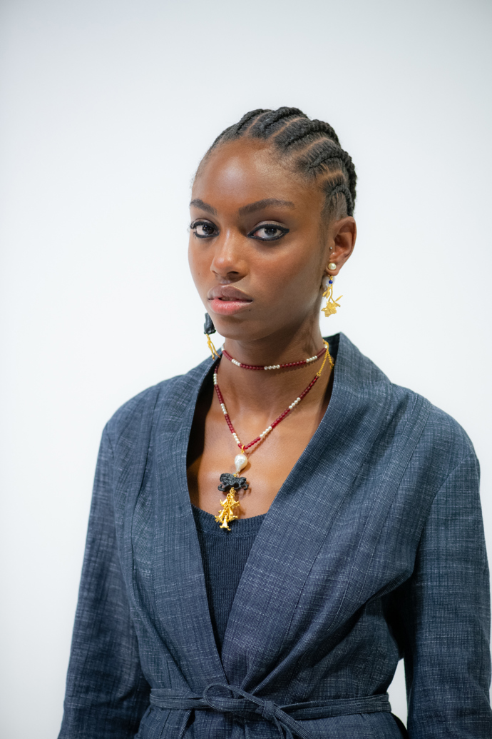 Backstage z líčení na přehlídku Dior SS 2021 | Foto: Inès Manai