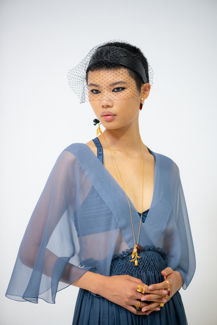 Backstage z líčení na přehlídku Dior SS 2021 | Foto: Inès Manai