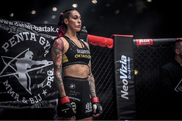 Kateřina Klinderová alias @kundosaki Kateřina Klinderová alias @kundosaki
