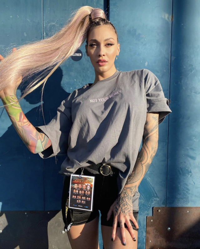 Kateřina Klinderová alias @kundosaki Kateřina Klinderová alias @kundosaki