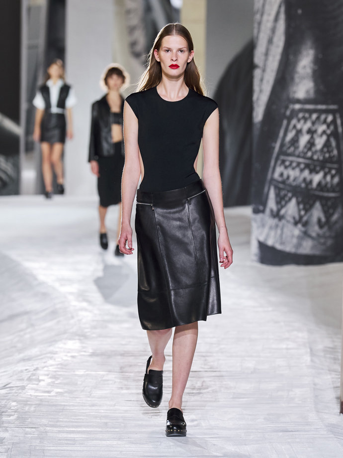 Prohlédněte si celou kolekci Hermės Spring-Summer 2021: (foto Filippo Fior)