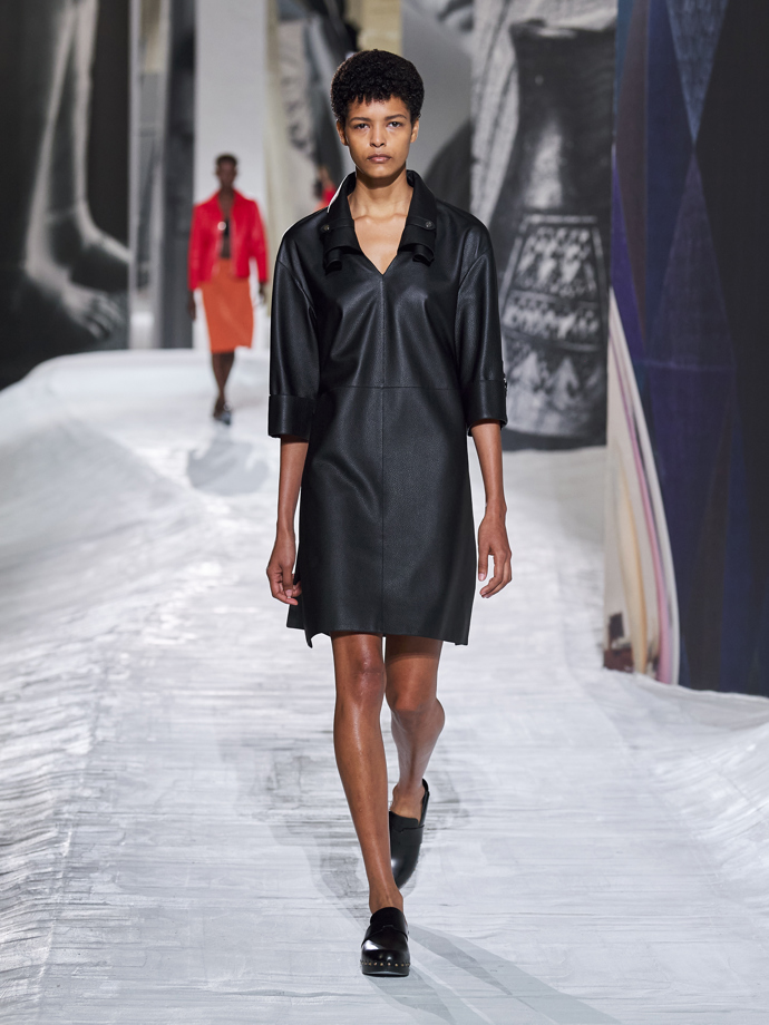 Prohlédněte si celou kolekci Hermės Spring-Summer 2021: (foto Filippo Fior)
