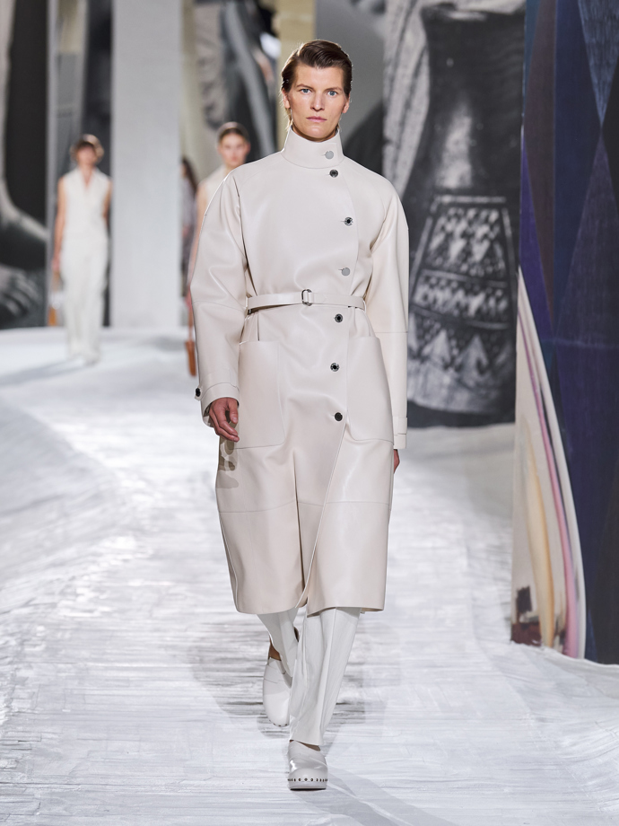 Prohlédněte si celou kolekci Hermės Spring-Summer 2021: (foto Filippo Fior)