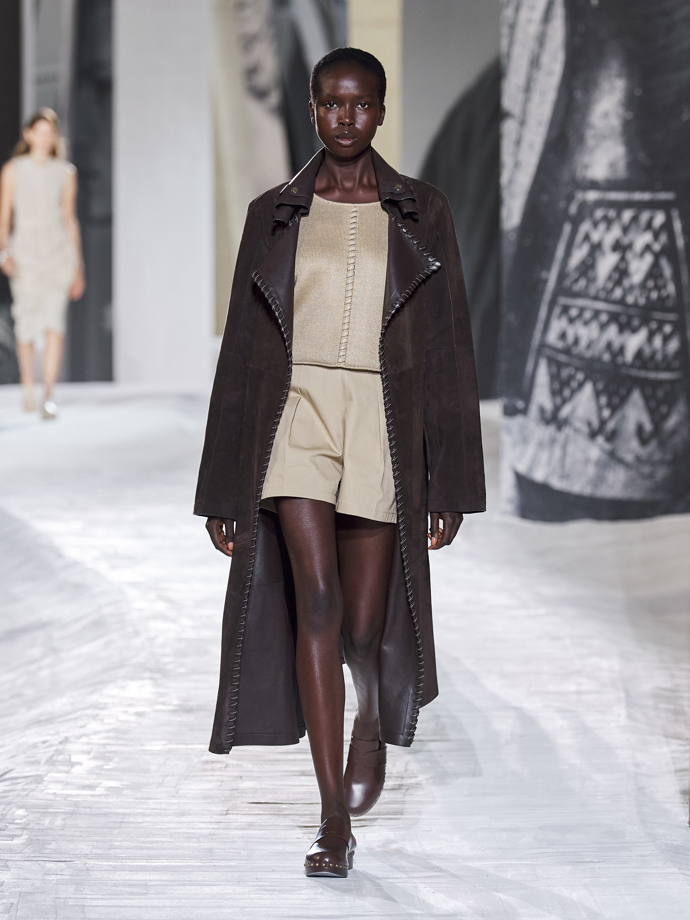 Prohlédněte si celou kolekci Hermės Spring-Summer 2021: (foto Filippo Fior)