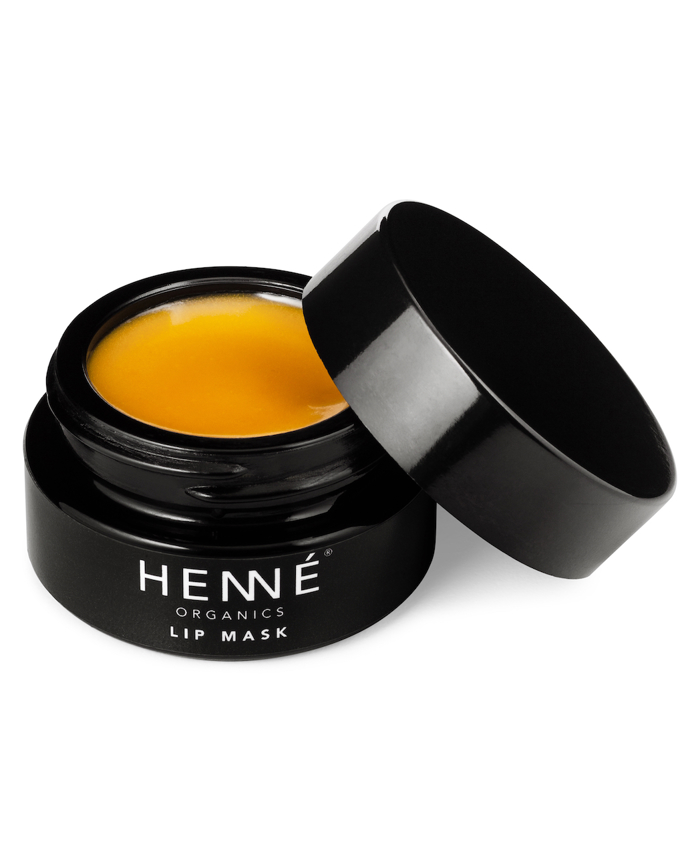 Přírodní maska na rty, Lip Mask, Henné Organics, 1050 Kč, myskino.cz
