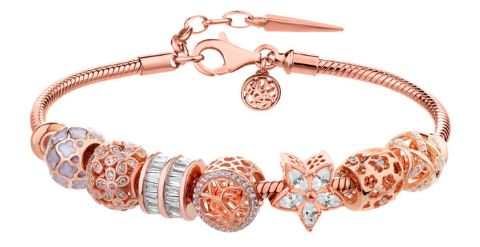 Náramek beads sada - květy, strom | 9 430 Kč

