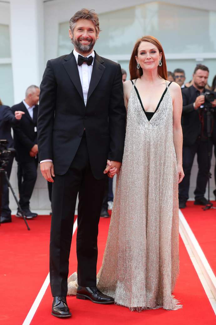 2017, s manželem Bartem Freundlichem na Venice Film Festival
