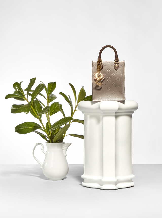 Louis Vuitton Petit Sac Plat