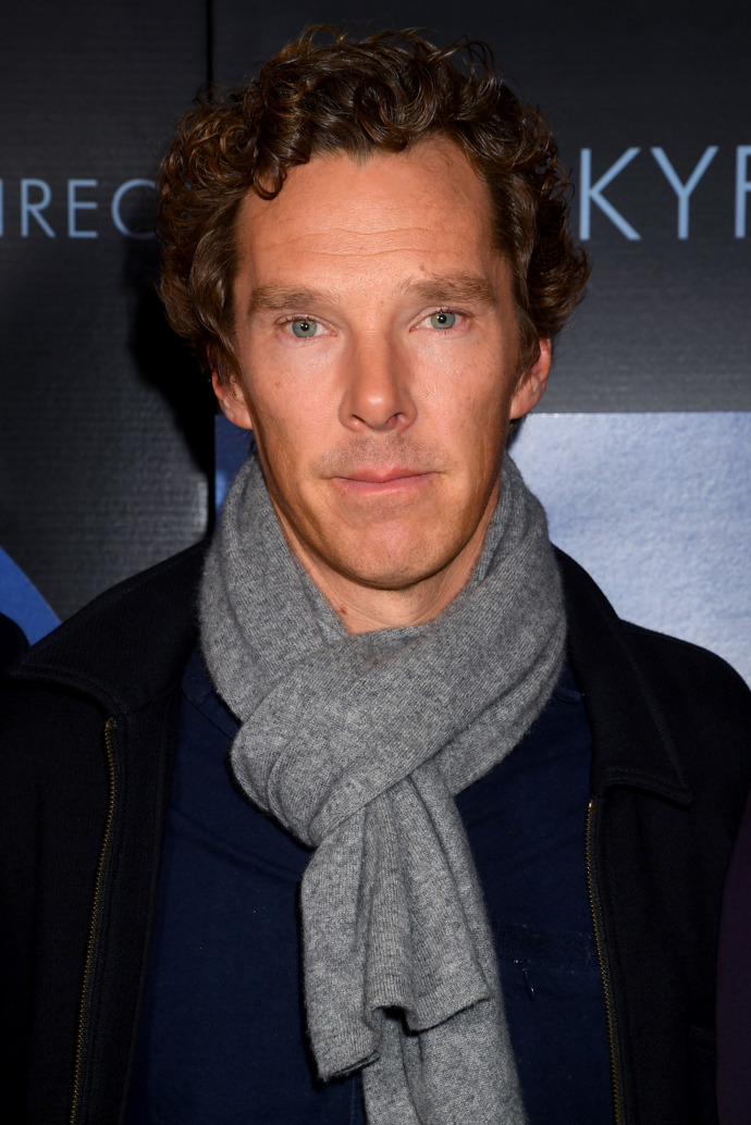  

Benedict Cumberbatch 

“Sociální sítě se mi zdají toxické. Raději vložím svou energii do hraní, které mě proslavilo,” řekl Benedikt časopisu People. 
