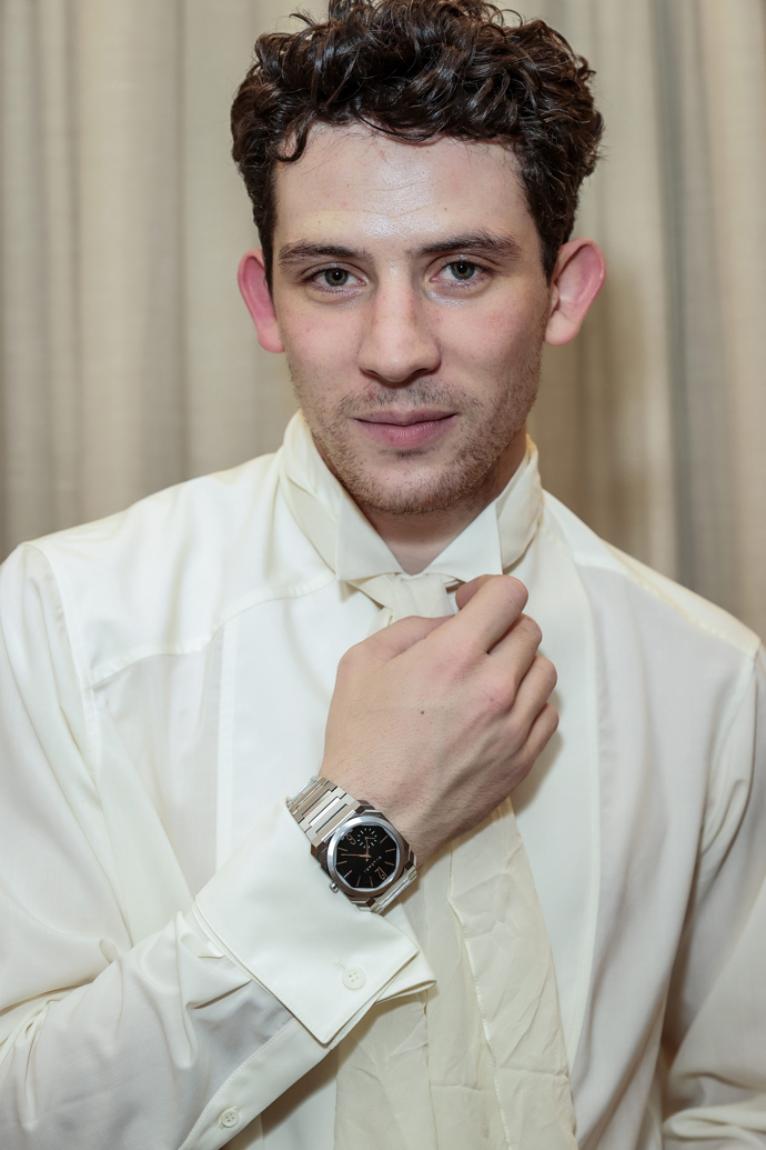  

Josh O’Connor
