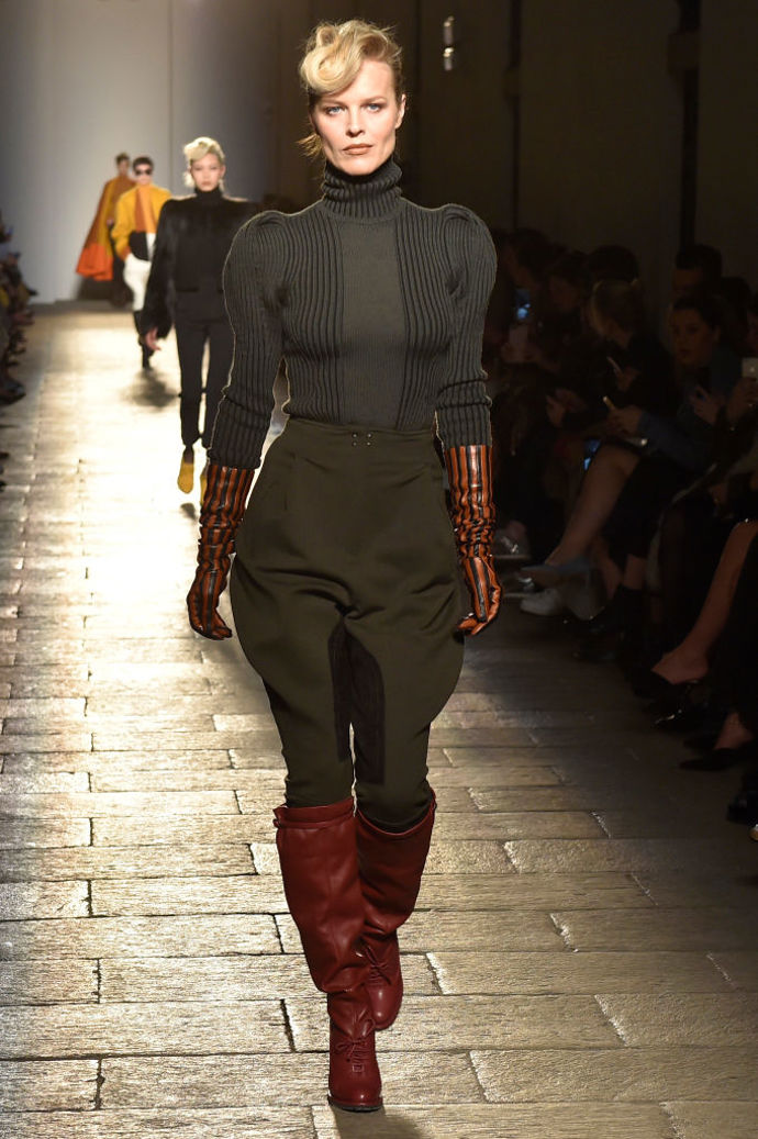  

Eva Herzigová pro Bottega Veneta, podzim 2017.
