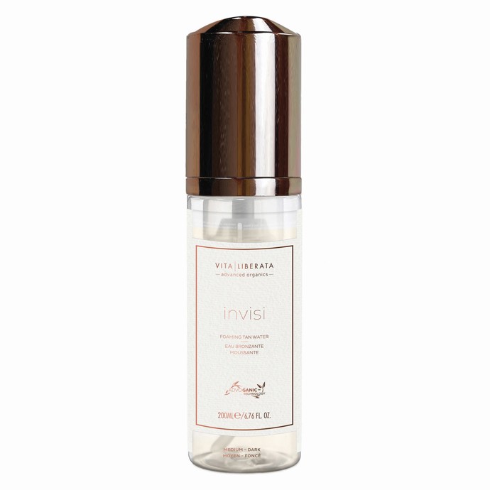  

Samoopalovací voda, která se po aplikaci mění v pěnu, Invisi Foaming Tan Water, Vita Liberata, 780 Kč
