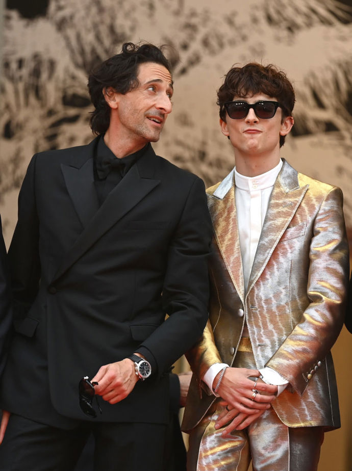  

Adrien Brody a Timothée Chalamet
