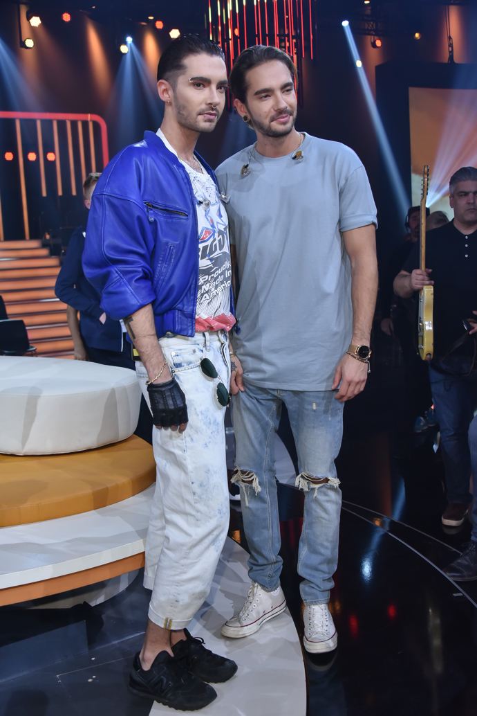  

Pamatujete si na kapelu Tokio Hotel? Toto je jejich frontman Bill Kaulitz a jeho dvojče Tom Kaulitz.
