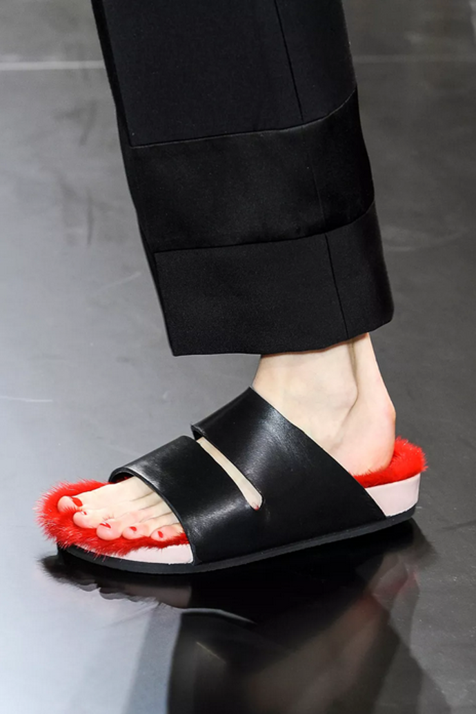 Old Céline pod Phoebe Philo
