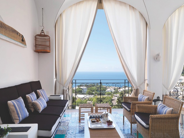 CAPRI TIBERIO PALACE