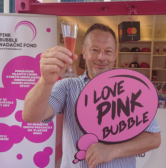  

Ze života nadace Pink Bubble
