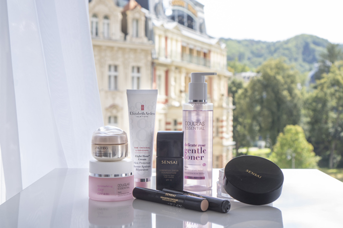 Jak na simple beauty look by Douglas?