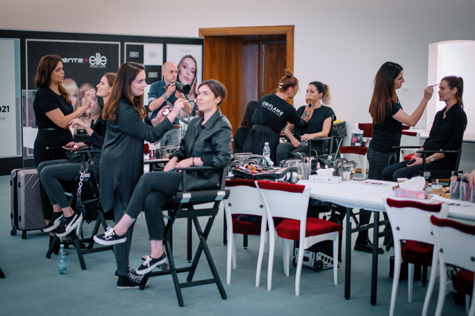  

Oriflame make-up v zákulisí Schwarzkopf ELite Model Look 2021
