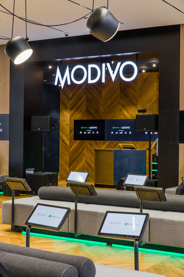 Otevření prodejny eobuv.cz a MODIVO Otevření prodejny eobuv.cz a MODIVO
