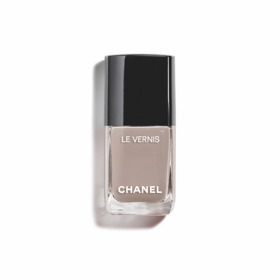 Lak na nehty, BEIGE CENDRÉ Le Vernis, Cena 830 Kč, Chanel
Lak na nehty, BEIGE CENDRÉ Le Vernis, Cena 830 Kč, Chanel