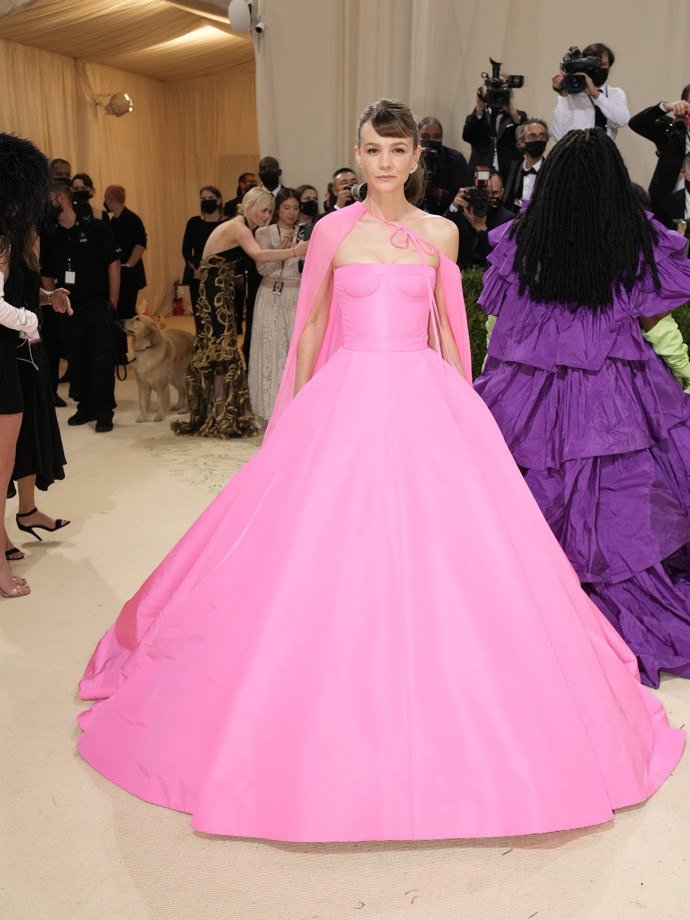  

Carey Mulligan v modelu Valentino
