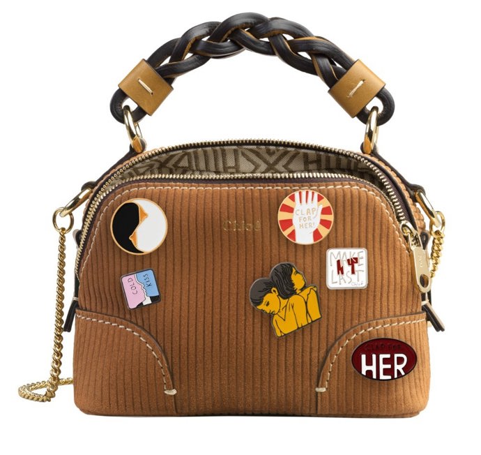  

Chloé
