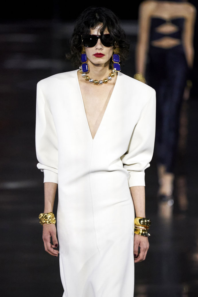  

Saint Laurent 
