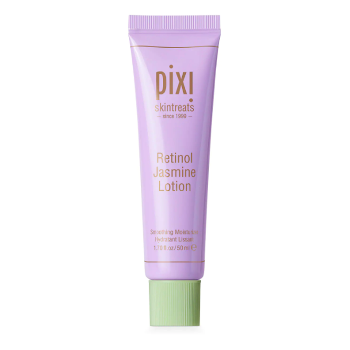  

PIXI  

Retinol Jasmine Lotion – Toto mléko bohaté na antioxidanty hluboce hydratuje, vyživuje a zpevňuje pokožku. Obsahuje retinol a peptidy, díky kterým je pleť vyhlazená, pružná a zářivá. 
