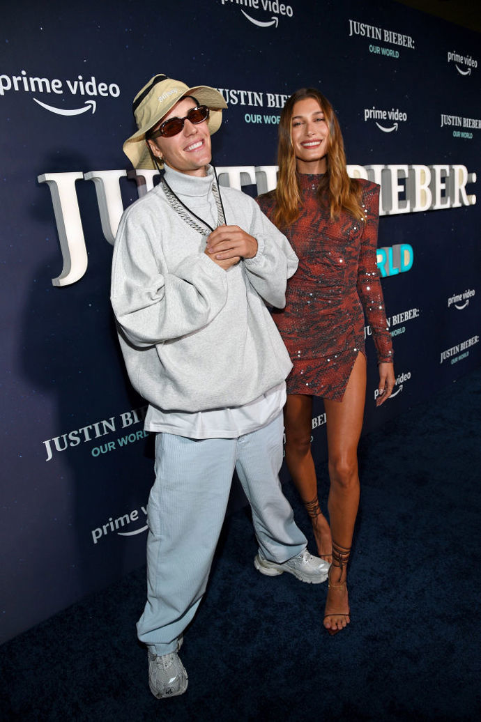 

Hailey Bieber
