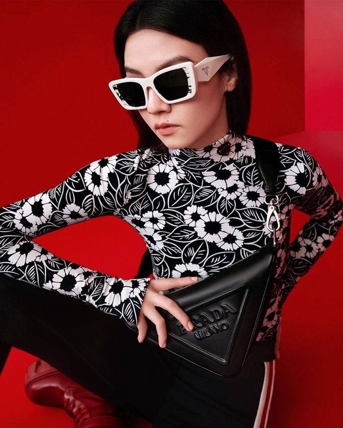  

Prada na módu nového lunárního roku pohlíží trochu jinak. 
