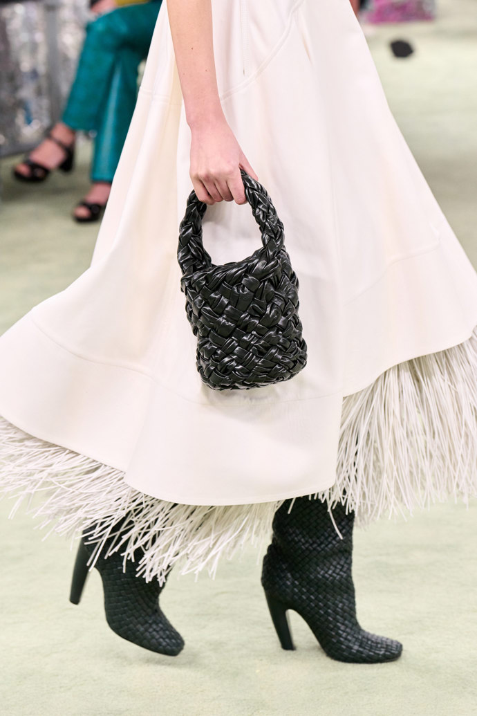  

BOTTEGA VENETA WINTER 2022 SHOW
