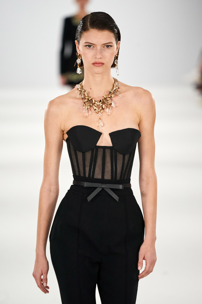  

Carolina Herrera Ready to Wear Fall Winter 2022
