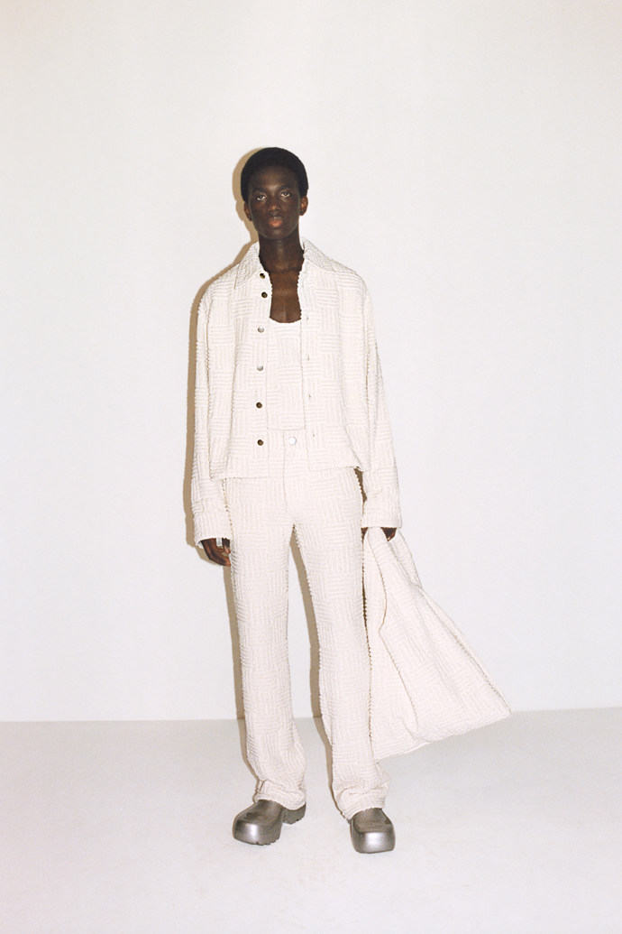  

BOTTEGA VENETA WARDROBE 03

