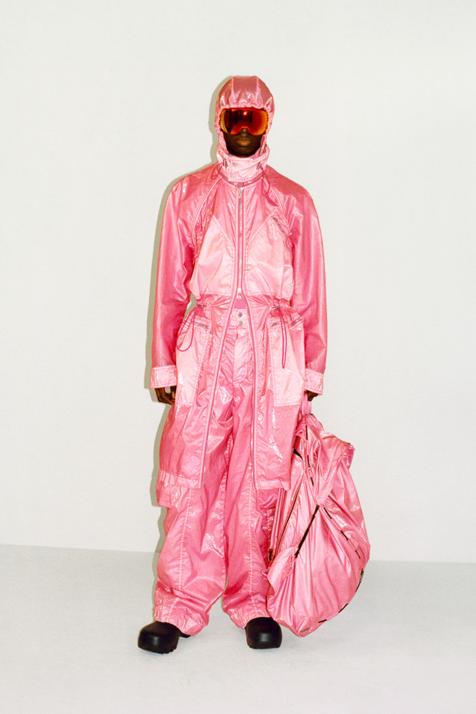  

BOTTEGA VENETA WARDROBE 03
