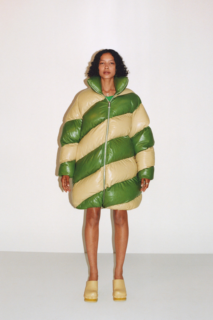  

BOTTEGA VENETA WARDROBE 03
