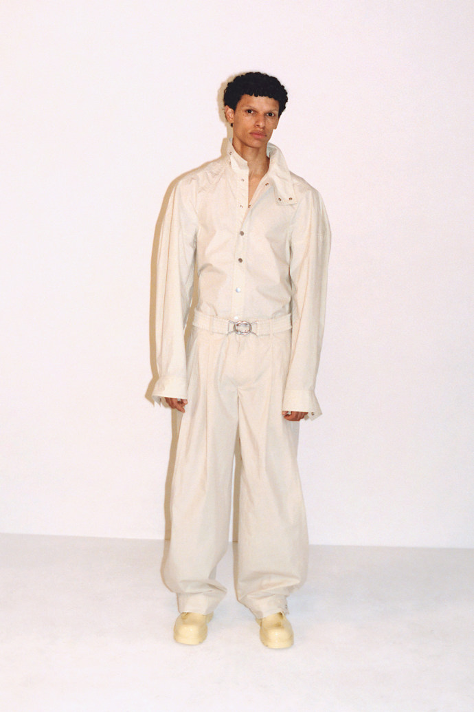  

BOTTEGA VENETA WARDROBE 03
