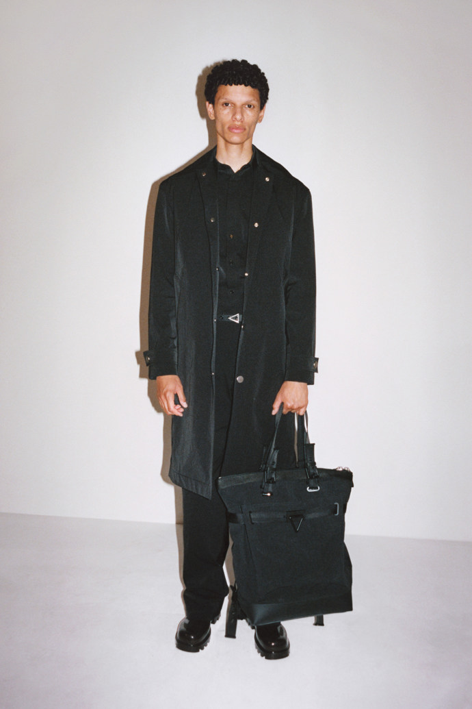  

BOTTEGA VENETA WARDROBE 03
